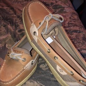 Sperry shoes